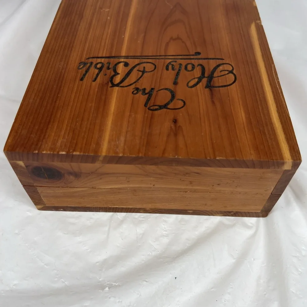 Holy‎ Bible Memorial Edition in Wooden Cedar Box Gift